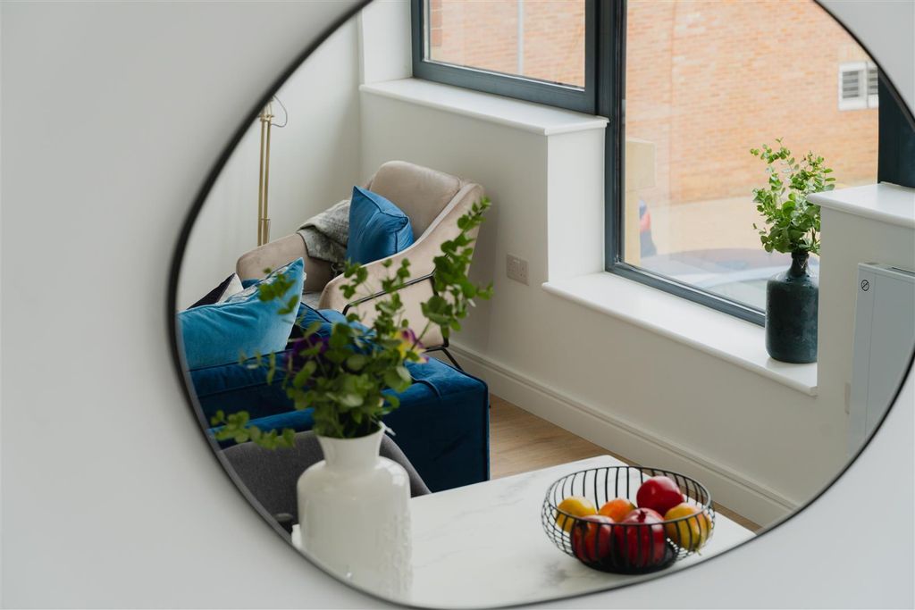 Property photo 1 of 15 0Uxcr4Yef0Mz4Ou5Fnpbqw.Jpg