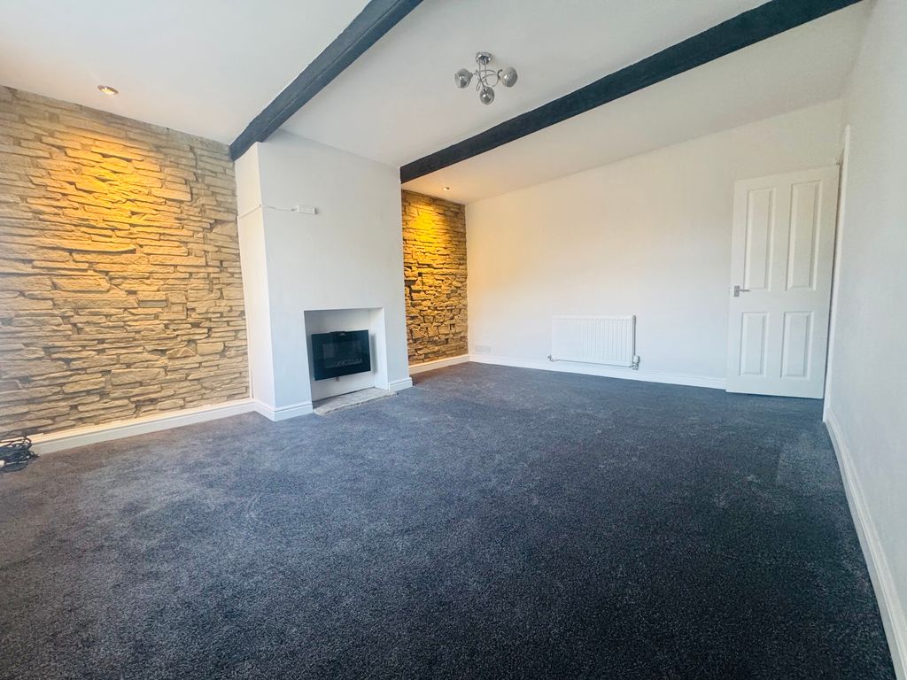 Property photo 2 of 8 Living Room