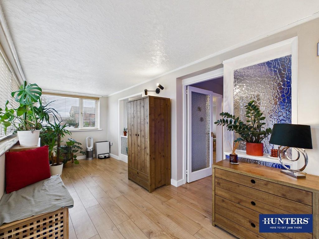 Property photo 2 of 26 Sunroom