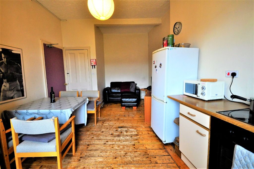 Property photo 3 of 8 Photo 3