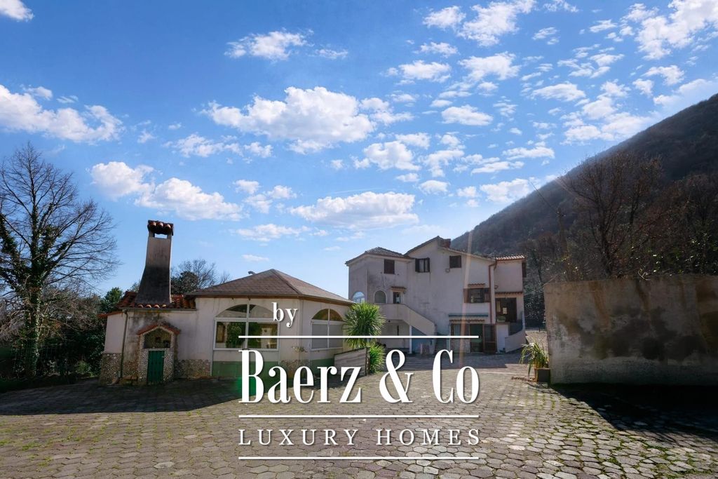 Property photo 3 of 23