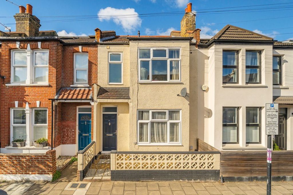 Property photo 1 of 10