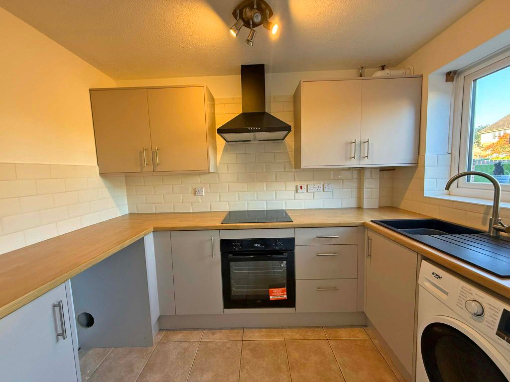 Property photo 3 of 12 Img_2097