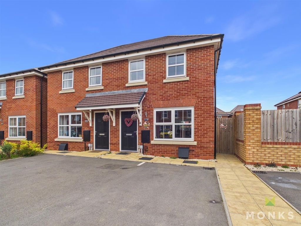 Property photo 1 of 13 Cam01520G0-Pr0385-Still007.Jpg