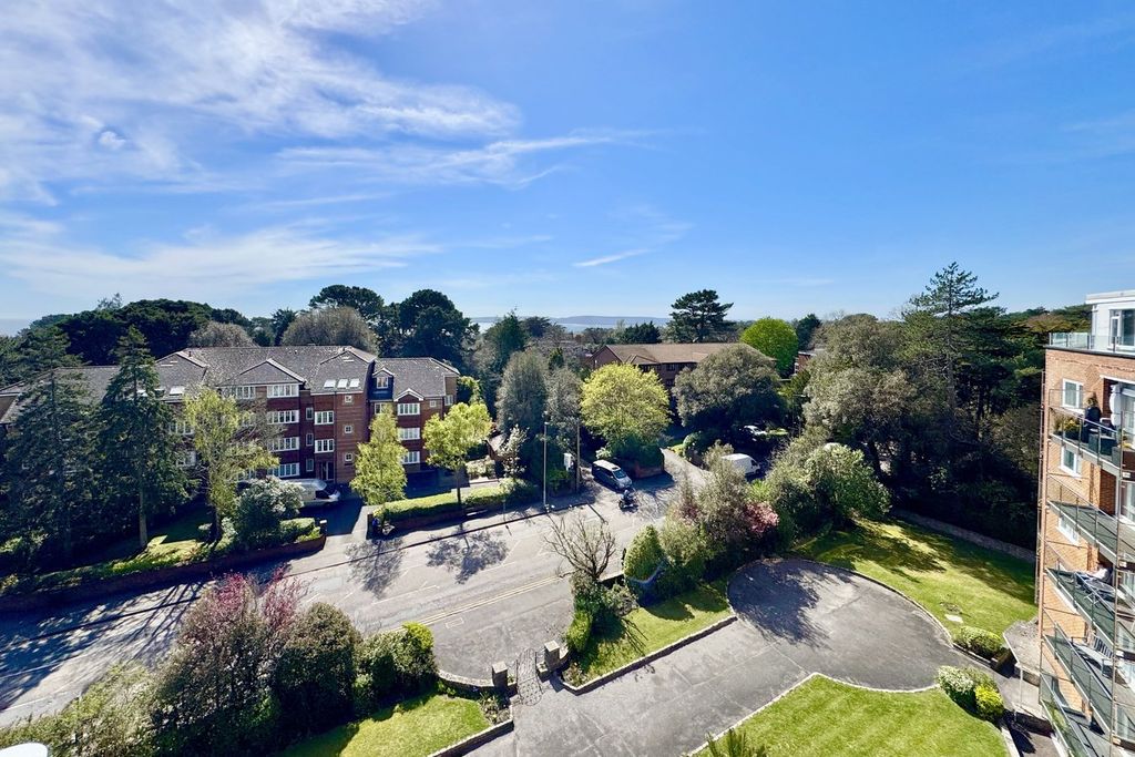 Additional image 22 of 3 bed flat for salePenthouse, West Cliff Road, West Cliff, Bournemouth BH4