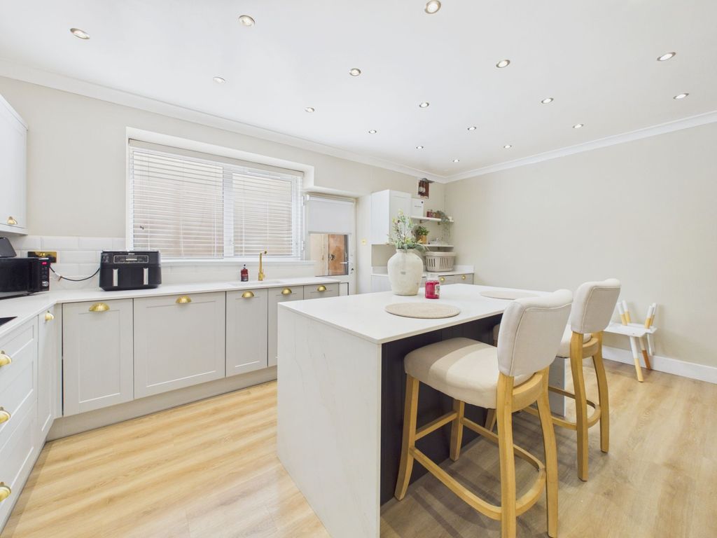 Additional image 10 of 3 bed semi-detached house for saleProspect Place, Pembroke Dock SA72