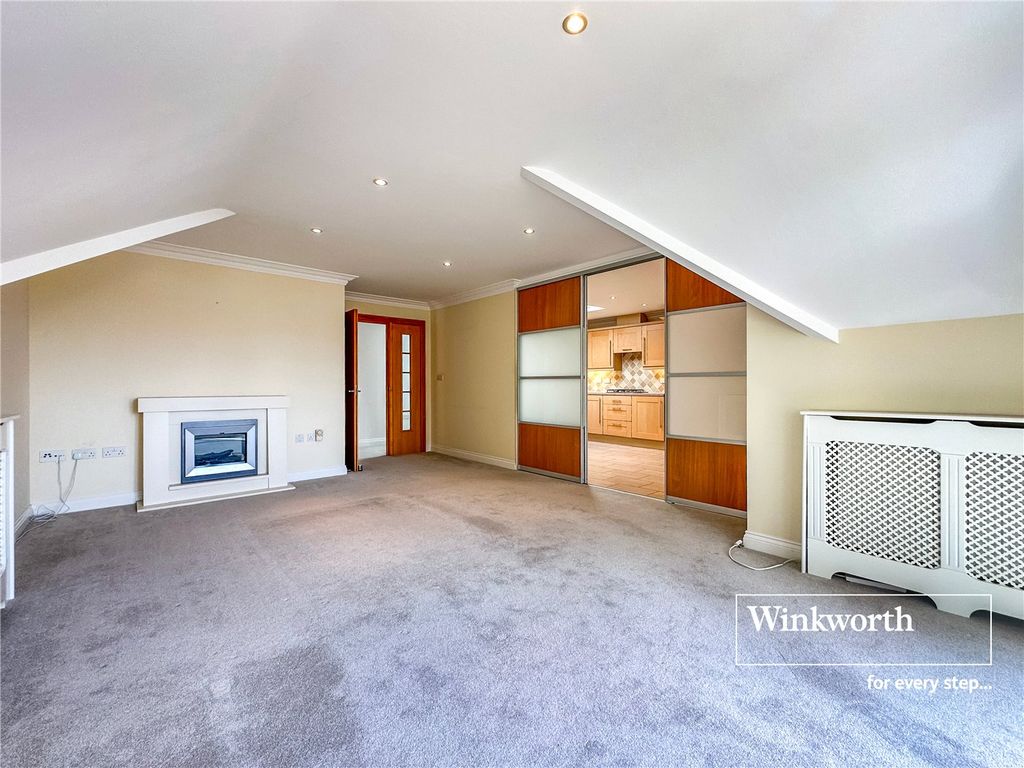Additional image 6 of 3 bed flat for saleGolf Links Road, Ferndown, Dorset BH22