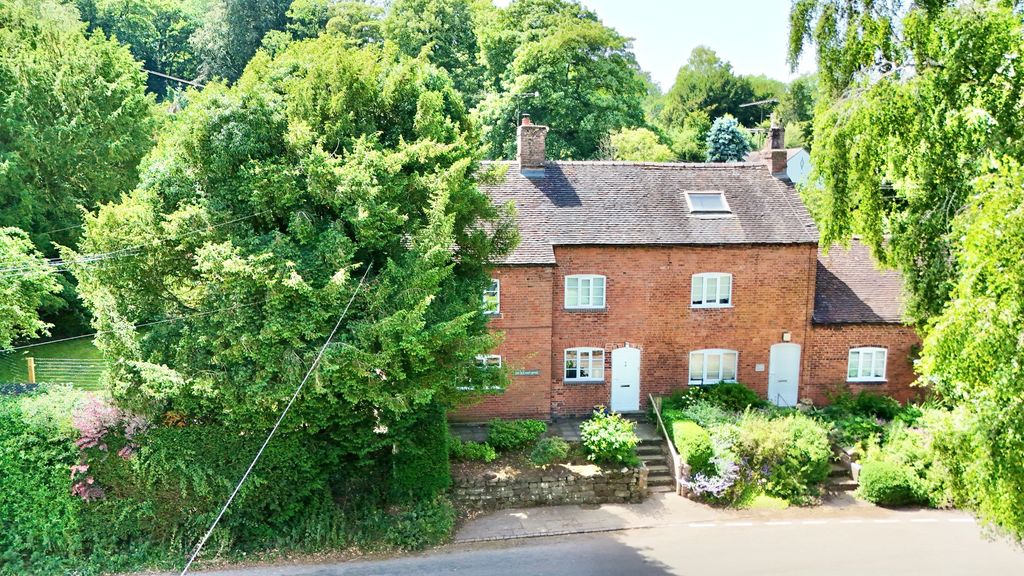 Property photo 1 of 42