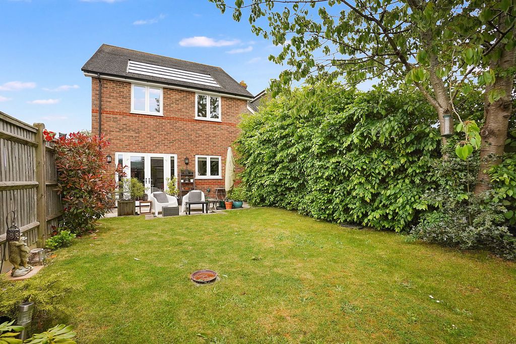 Property photo 3 of 18