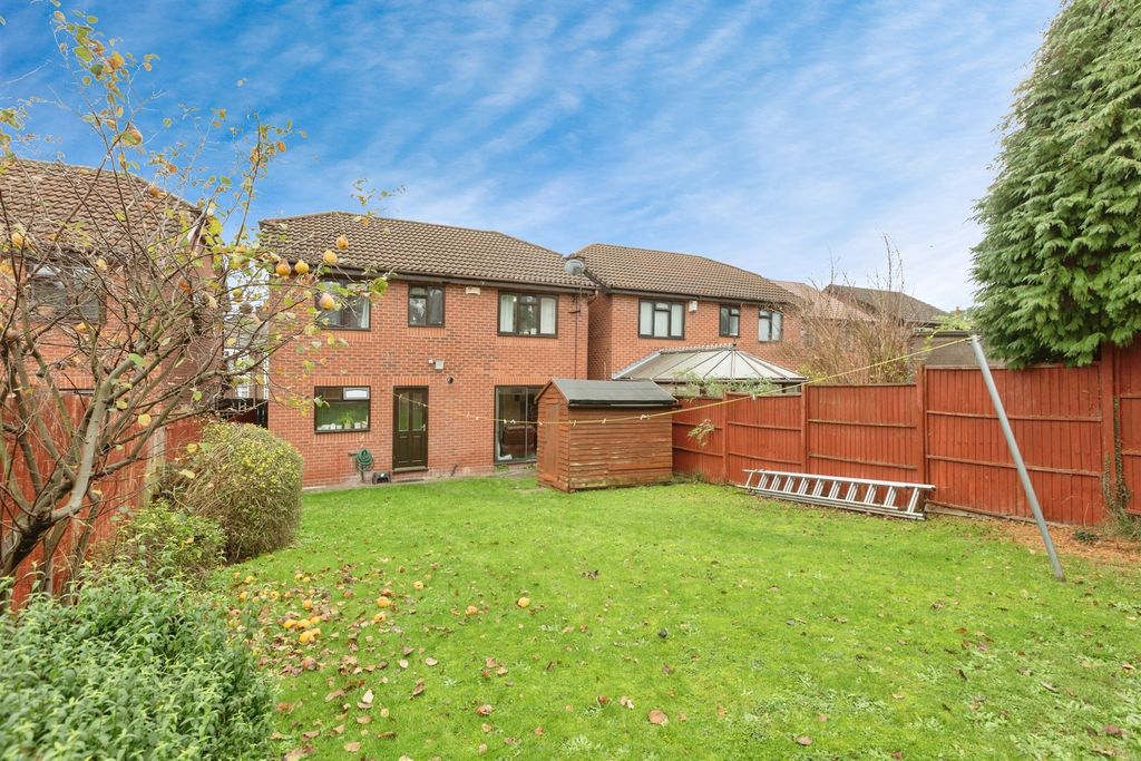Property photo 2 of 17