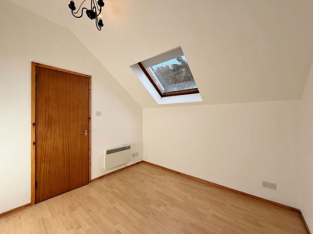 Additional image 12 of 2 bed flat for sale79 Drumdevan Road, Inverness IV2