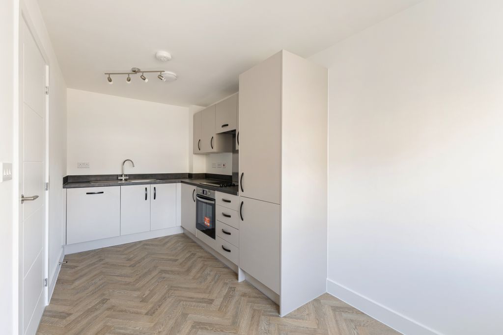 Property photo 3 of 8 Photo