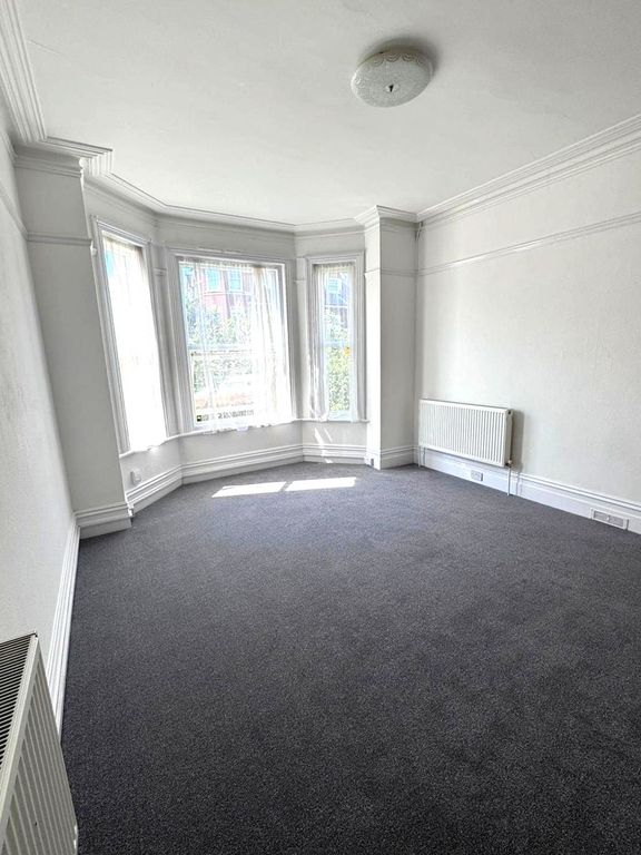 Property photo 2 of 8 Photo 10