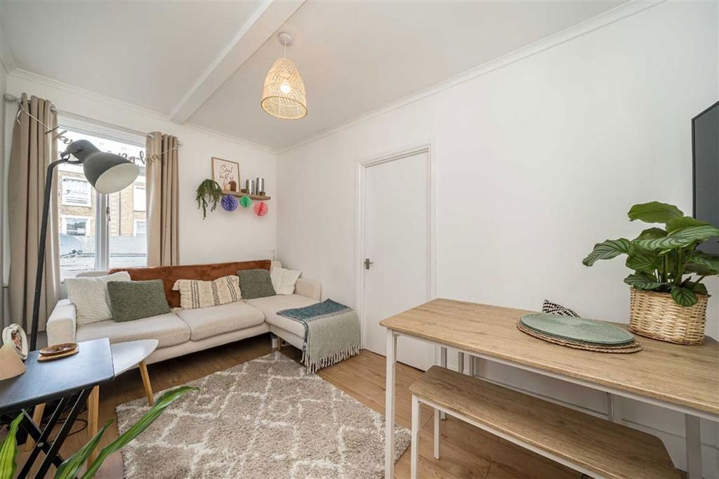 Property photo 3 of 3