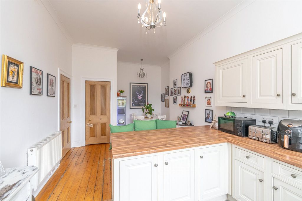 Property photo 3 of 21 Dining Kitchen Alt