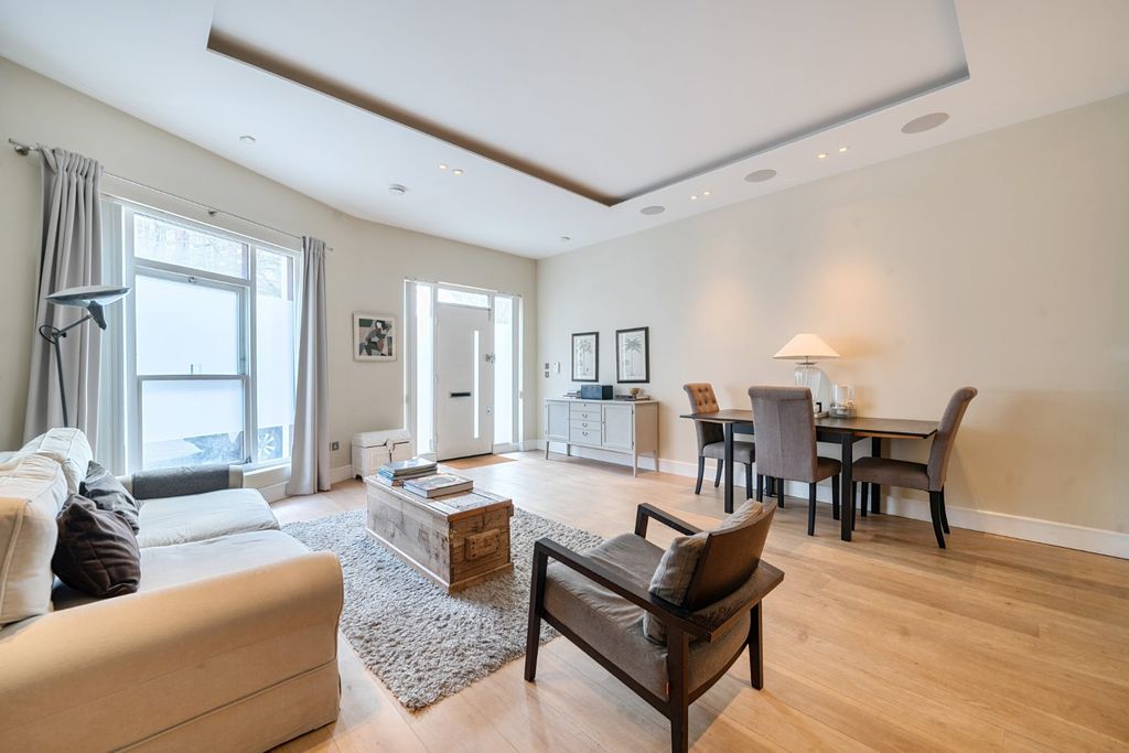 Property photo 3 of 12 Picture No. 04