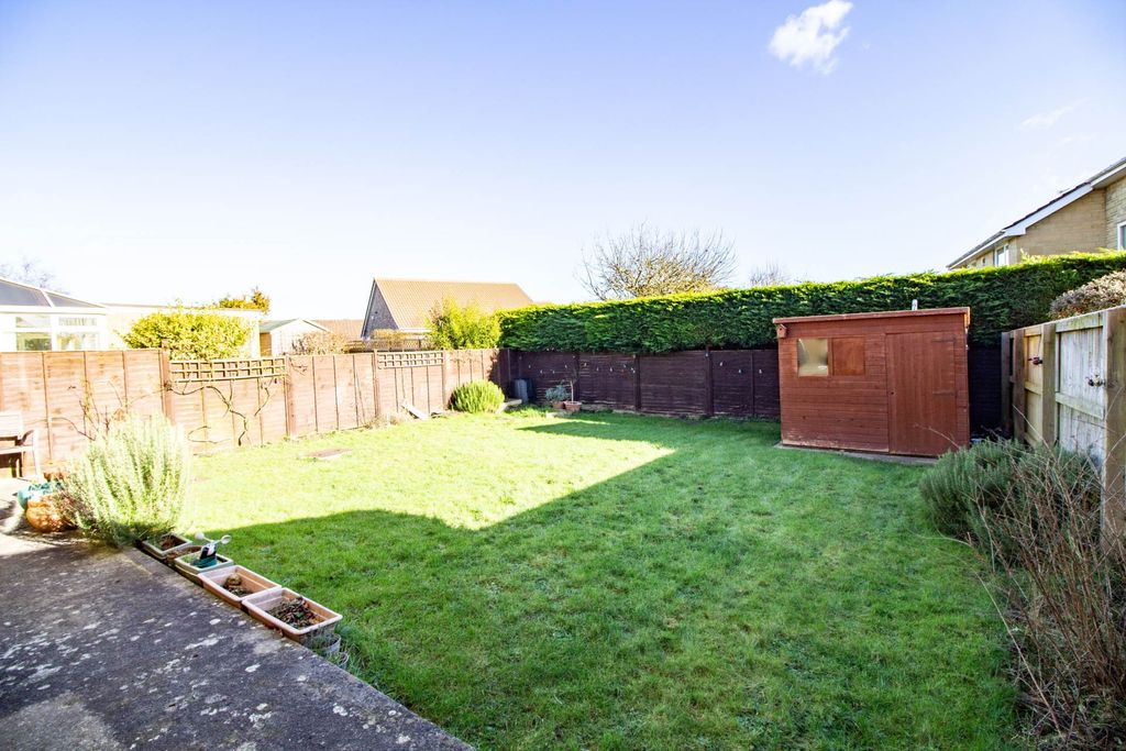 Property photo 2 of 14