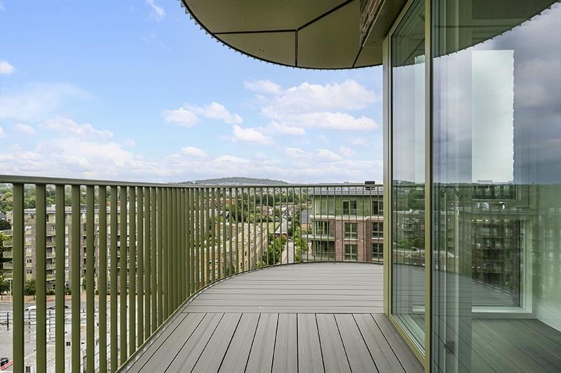 Property photo 2 of 14 Cairncross House, 908  (1).Jpg