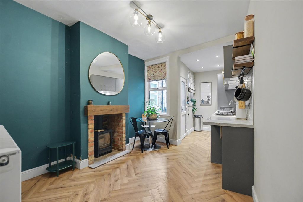 Property photo 3 of 17 Open Plan Kitchen Diner
