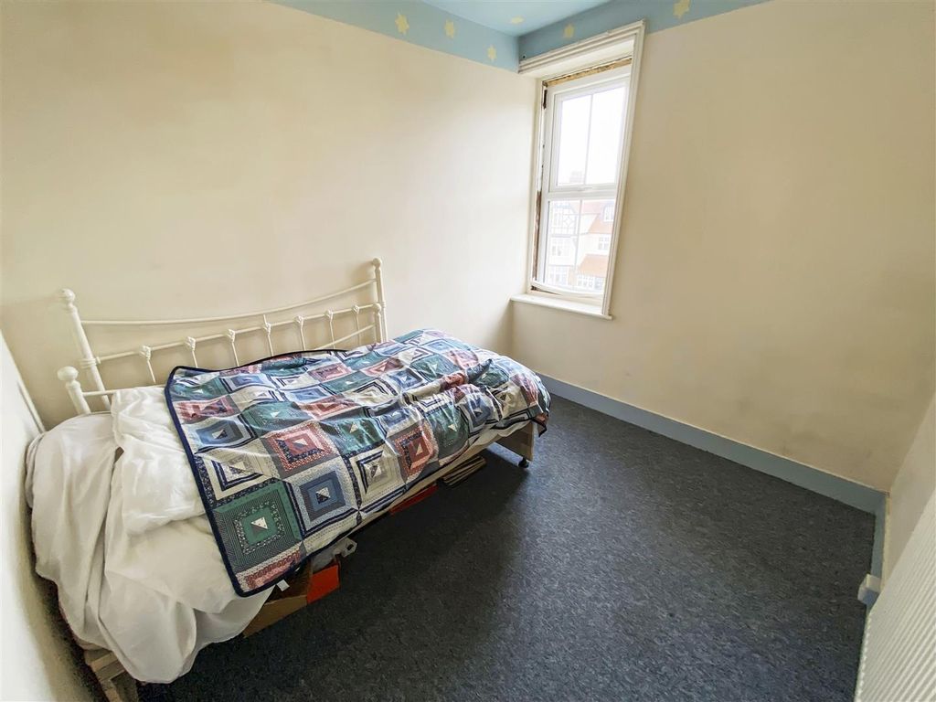 Additional image 10 of 2 bed flat for saleNorfolk Road, Littlehampton BN17