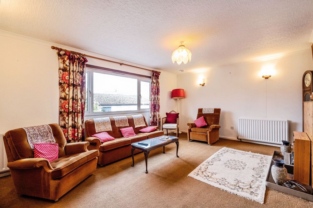 Property photo 3 of 20 Photo #3