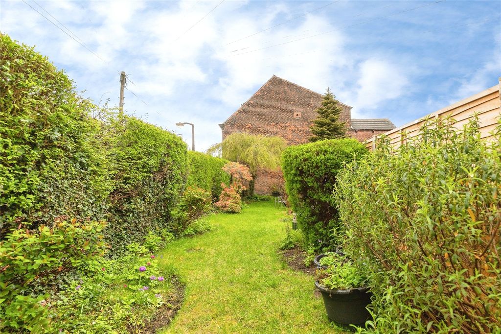 Property photo 2 of 26 Picture No. 22