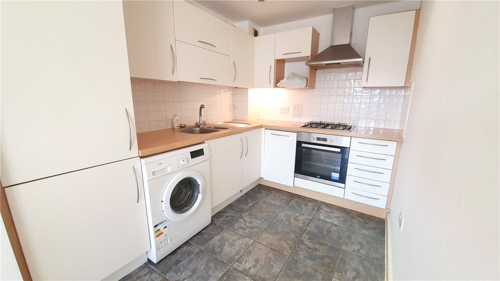 Property photo 2 of 5 Picture No. 08