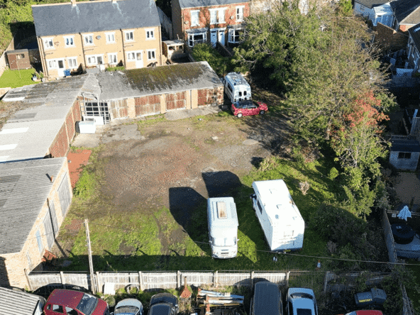 Property photo 1 of 1 Outside