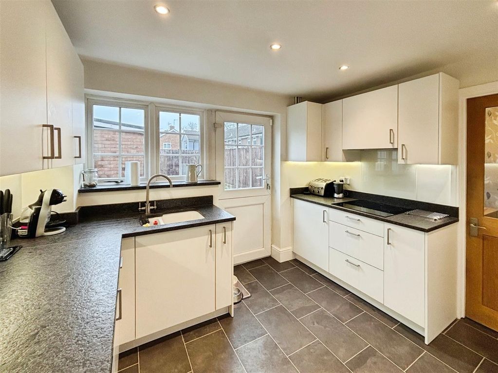 Property photo 2 of 20 7E264Ac2-Photo 201-8-26 2C 2012 2008 2019.Jpg