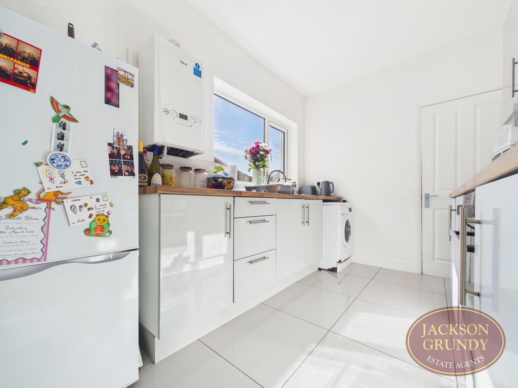 Property photo 2 of 11 Photo 1