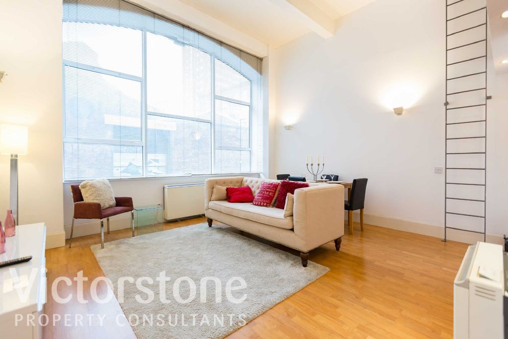 Property photo 1 of 14 1547491