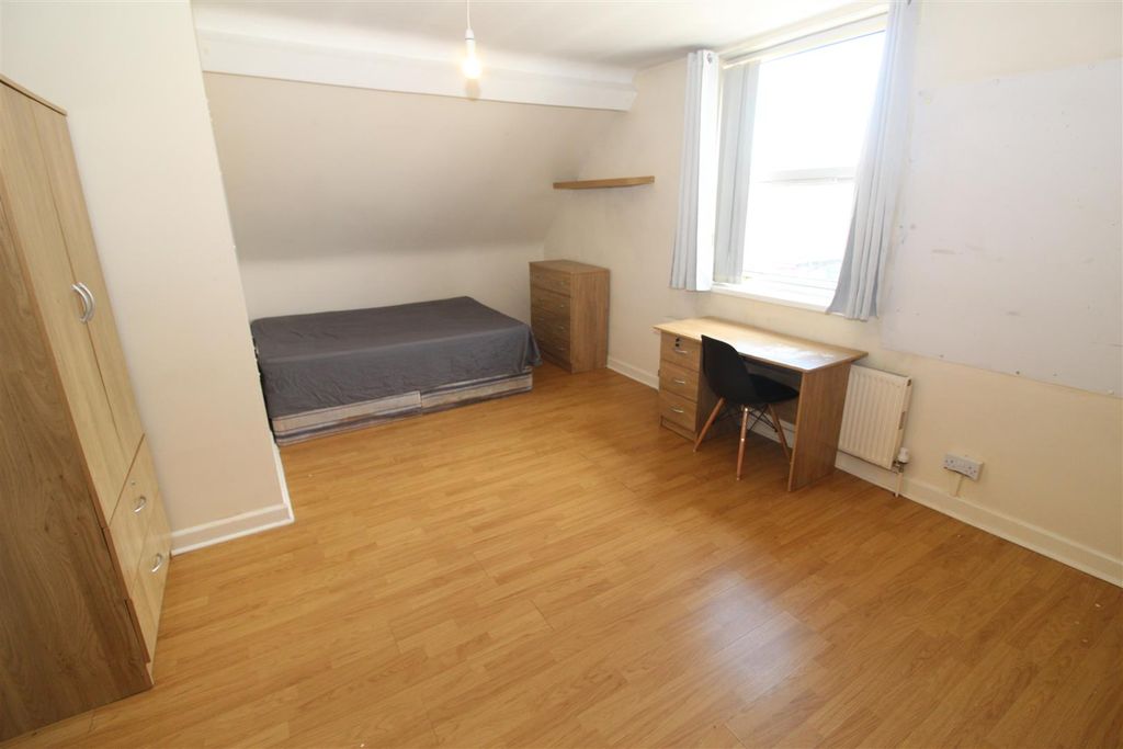 Property photo 3 of 22 Img_4007.Jpg