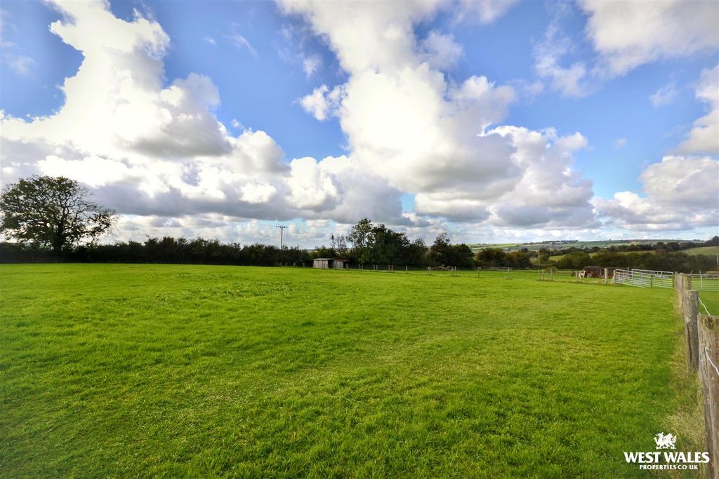 Property photo 3 of 40 Land