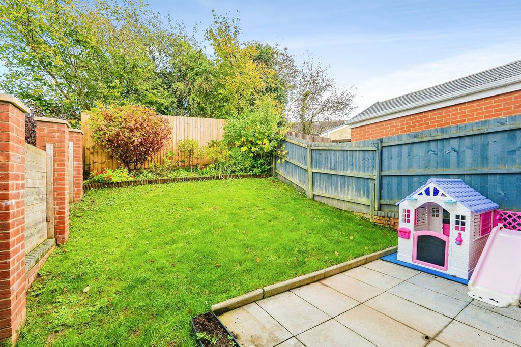 Property photo 2 of 14