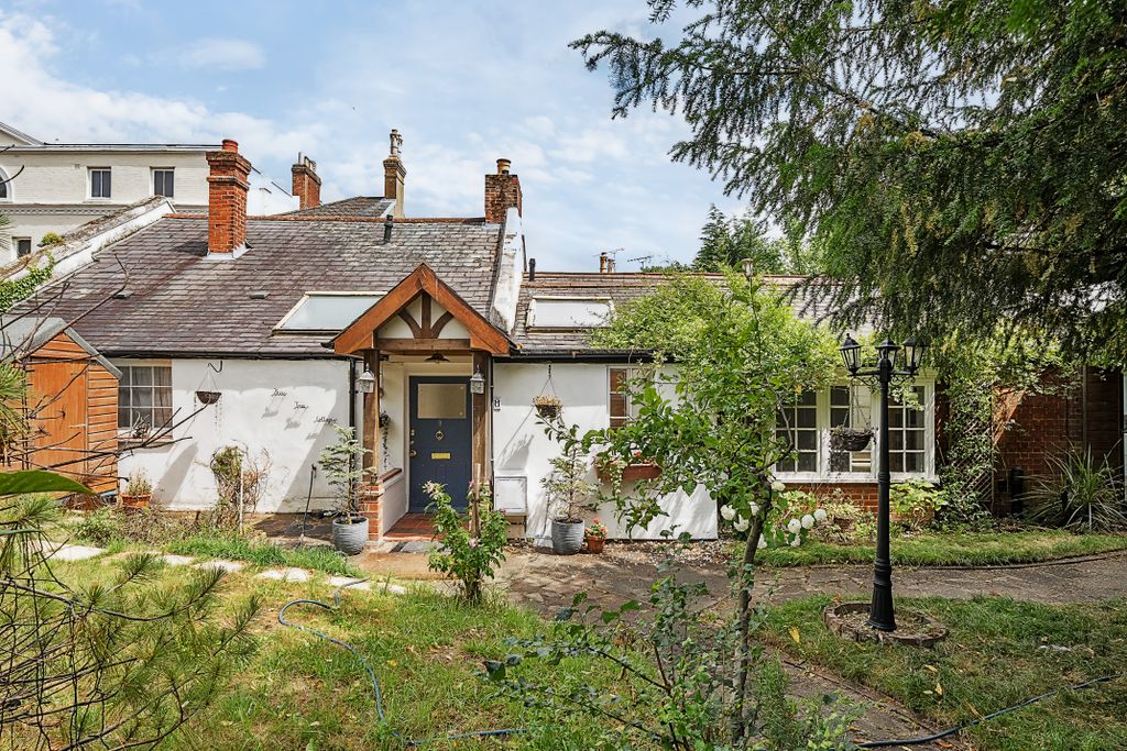 Property photo 1 of 15