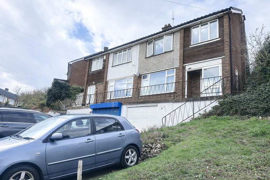 Property photo 1 of 15