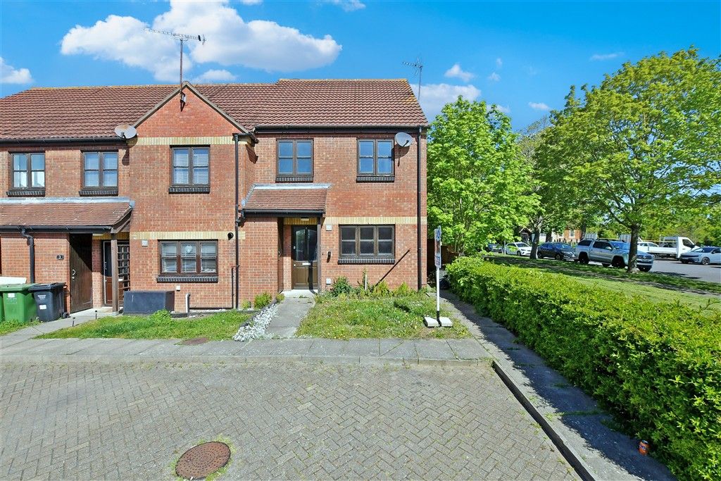 Property photo 3 of 9 External (Web)