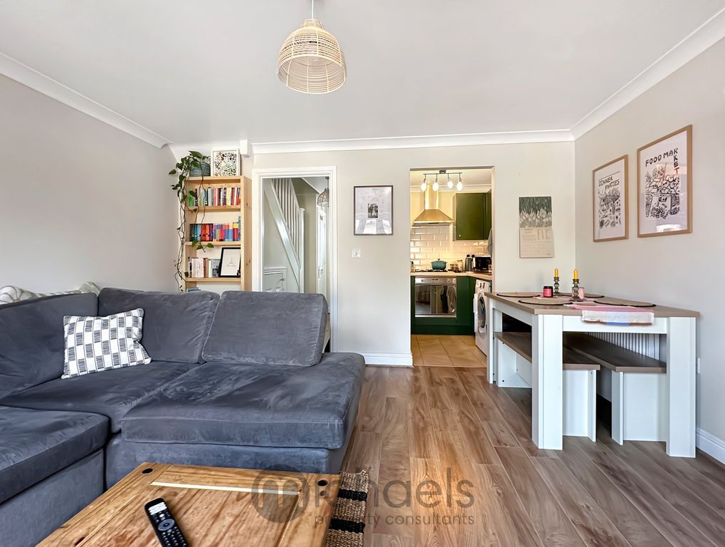 Property photo 3 of 22