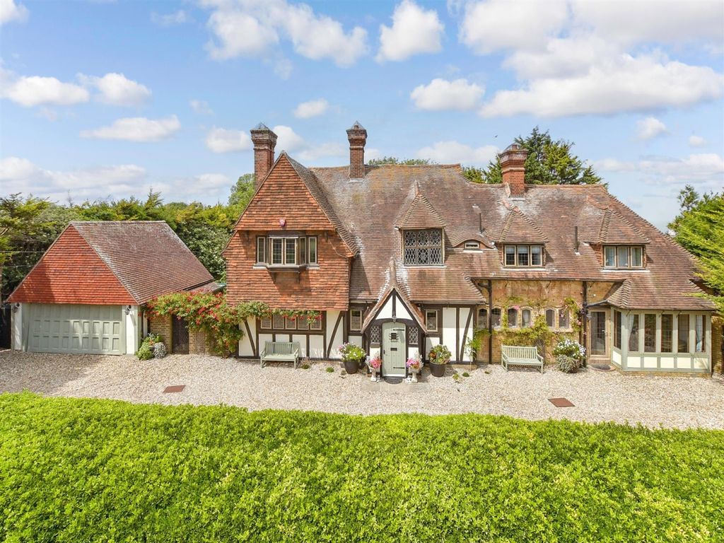 Property photo 1 of 21 Fitzroy Main 2