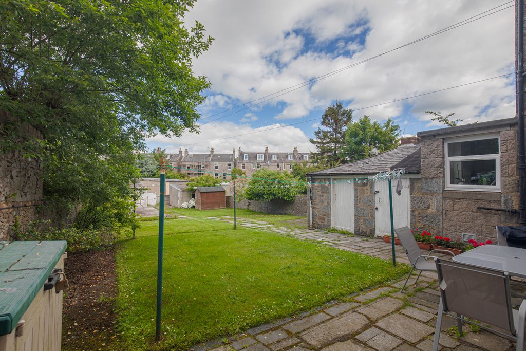 Additional image 15 of 3 bed flat for saleUnion Grove, Aberdeen AB10
