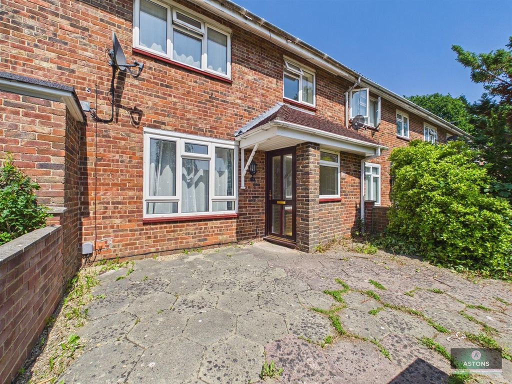 Property photo 1 of 18 Cam02067G0-Pr0314-Still018.Jpg