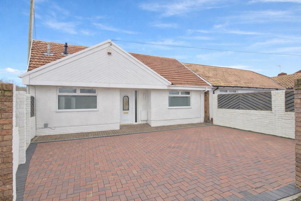 Property photo 1 of 15 Front.Png