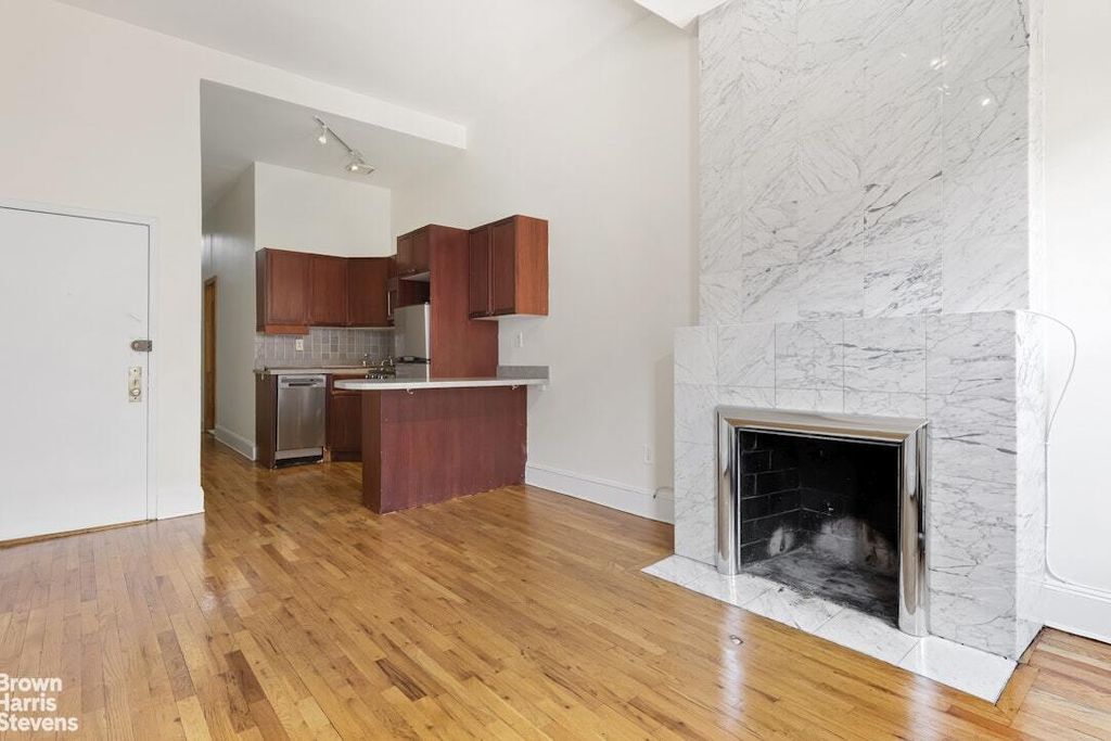 Property photo 2 of 8 <Alttext/>
