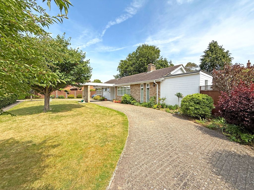 Property photo 2 of 29