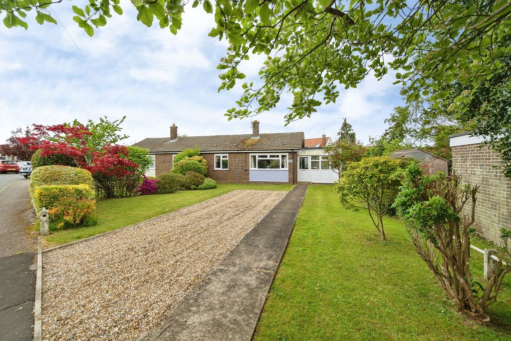 Property photo 1 of 17 Pbox-Img.Jpg