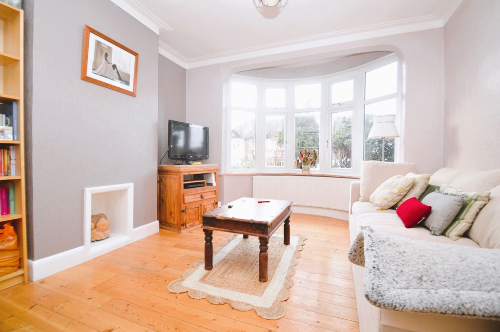 Property photo 2 of 13 Dsc_0747