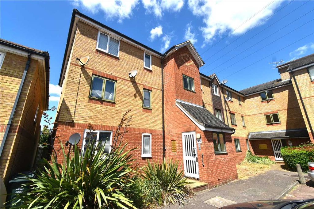 Property photo 1 of 7 Main Picture