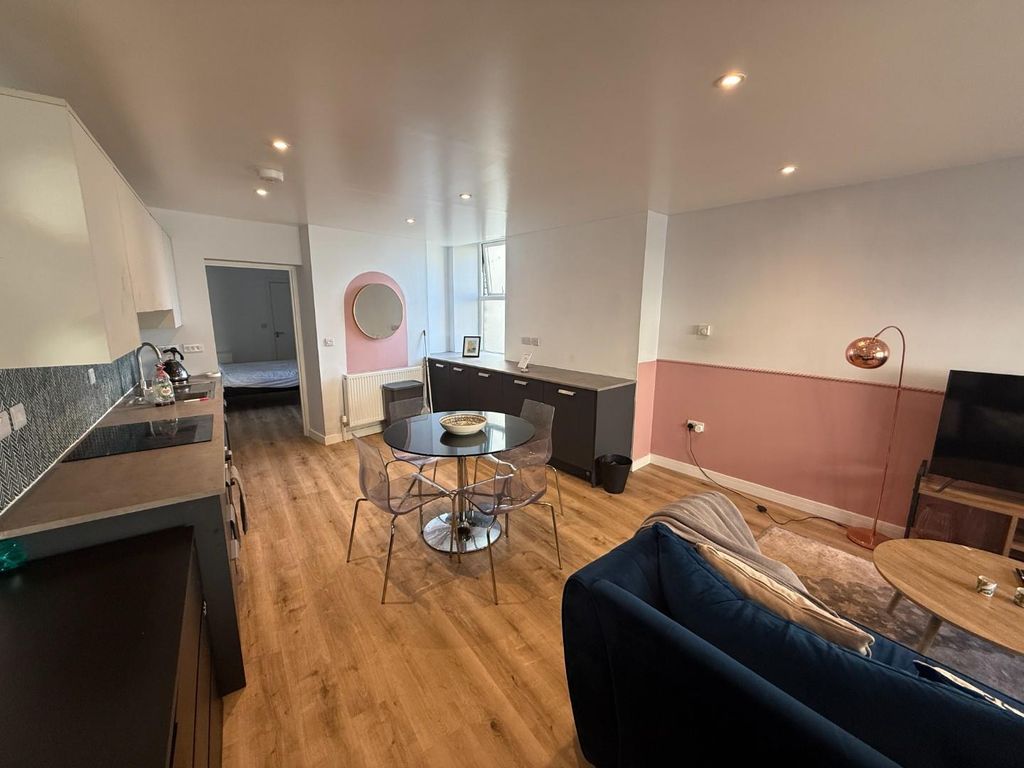 Property photo 3 of 14 Img_9077.Jpg