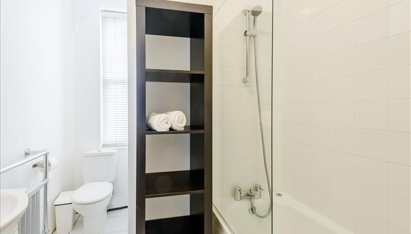 Property photo 2 of 6 Bathroom