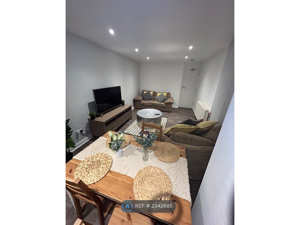 Property photo 1 of 30